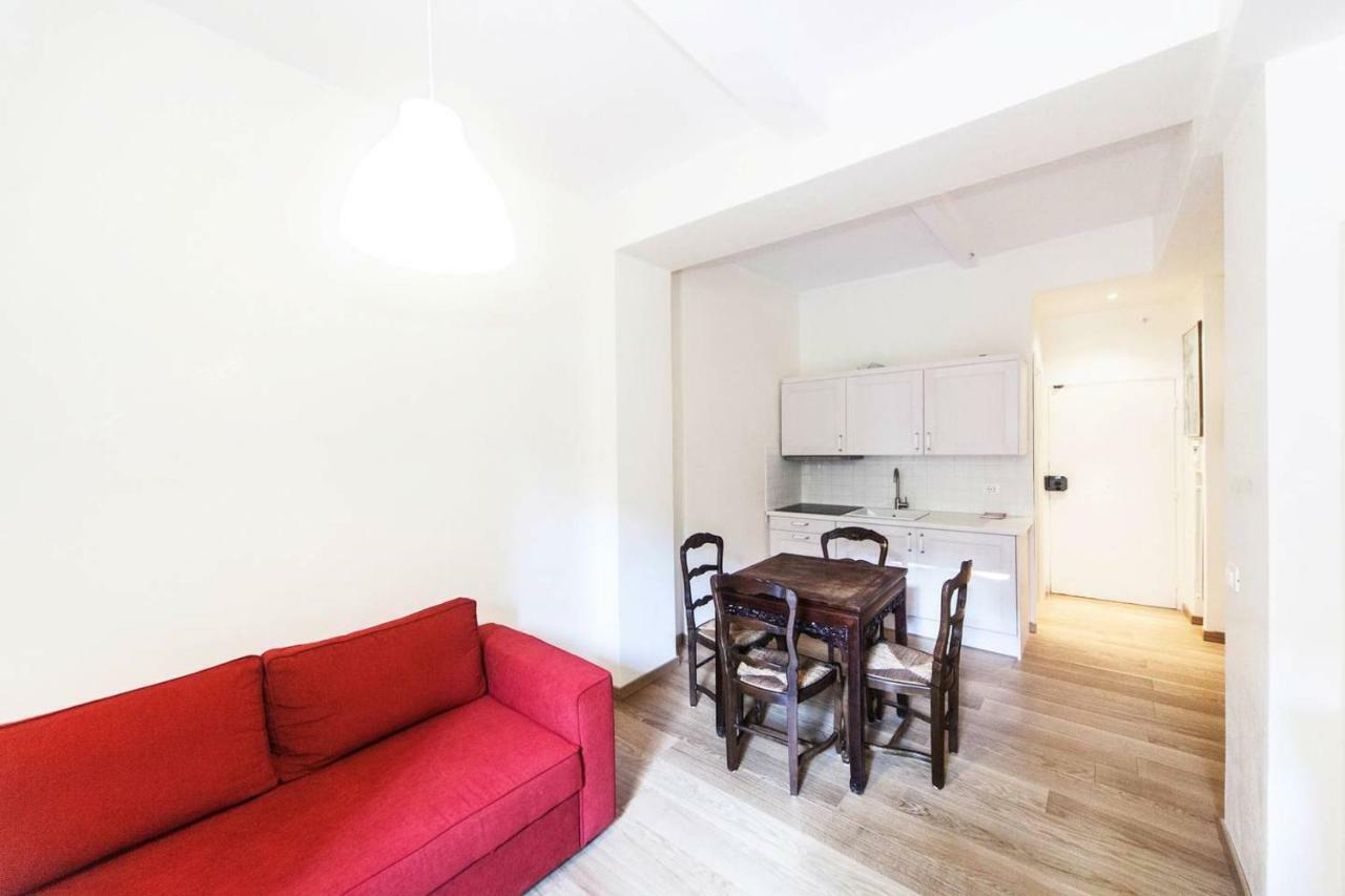 Central Quiet Apartment&terrace *